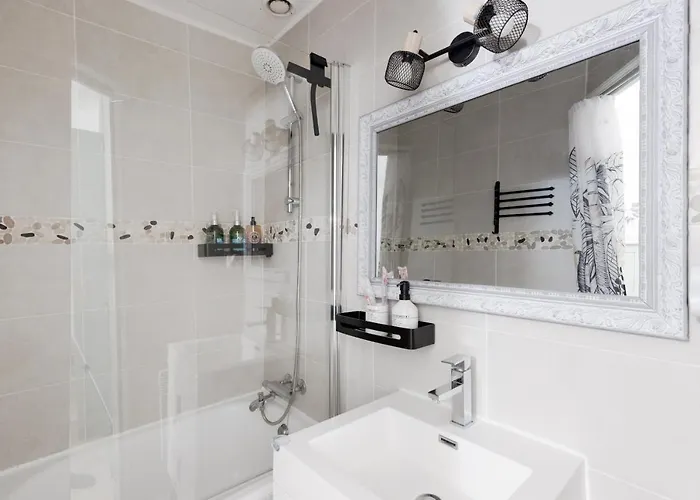 Lumineux 1 Hypercentre Place St Jean Apartment *